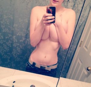 Saana sex dating in Steubenville, OH